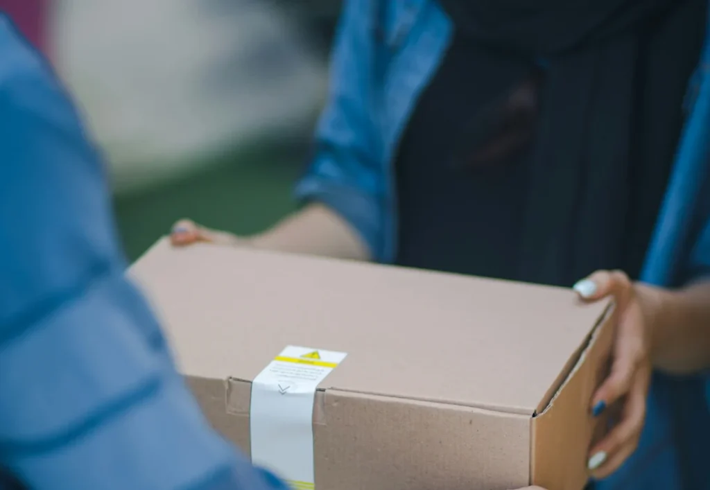 global-apparel-shipping